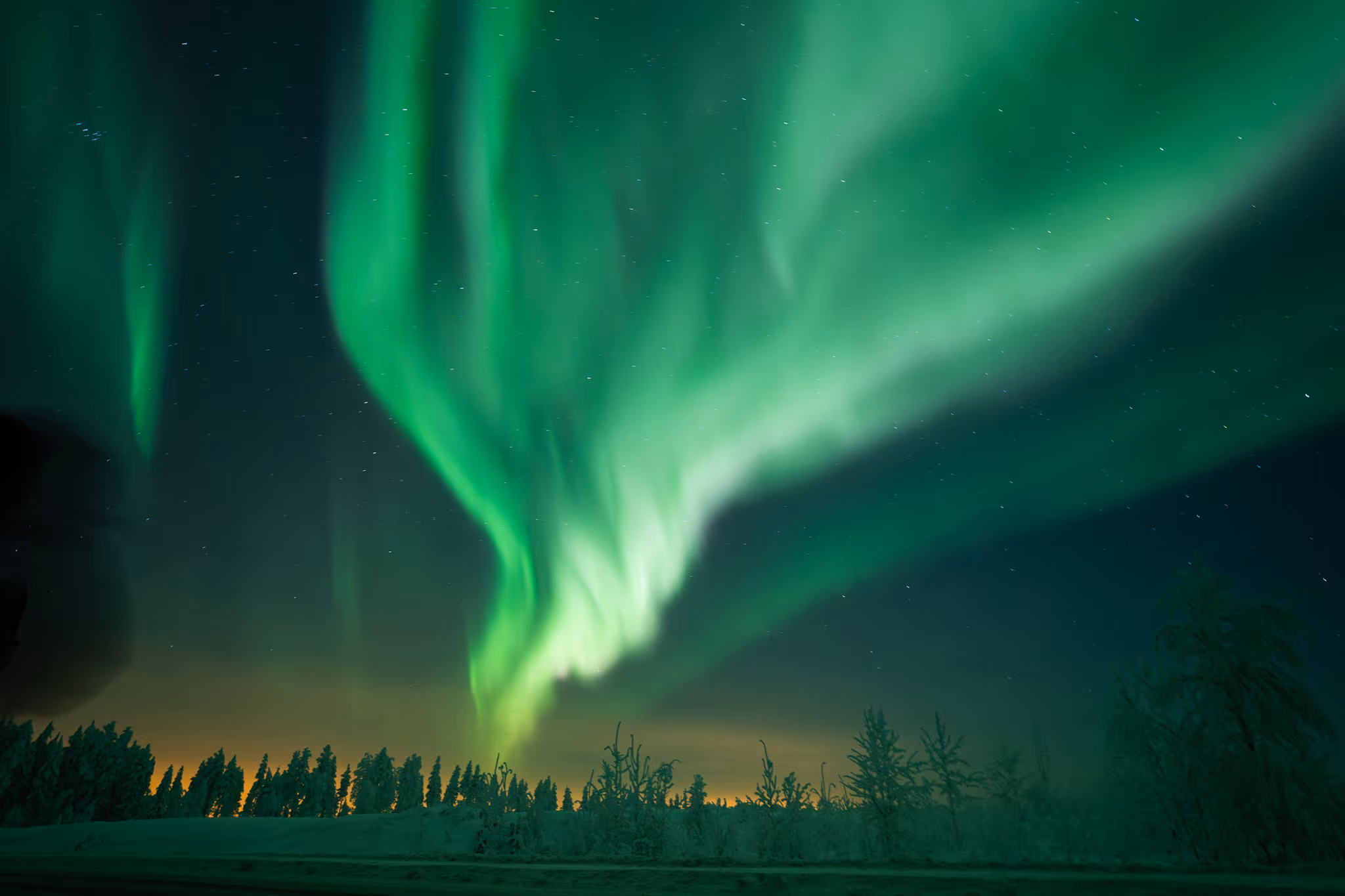 Foto reale di aurora da un tour Lapland Explorers