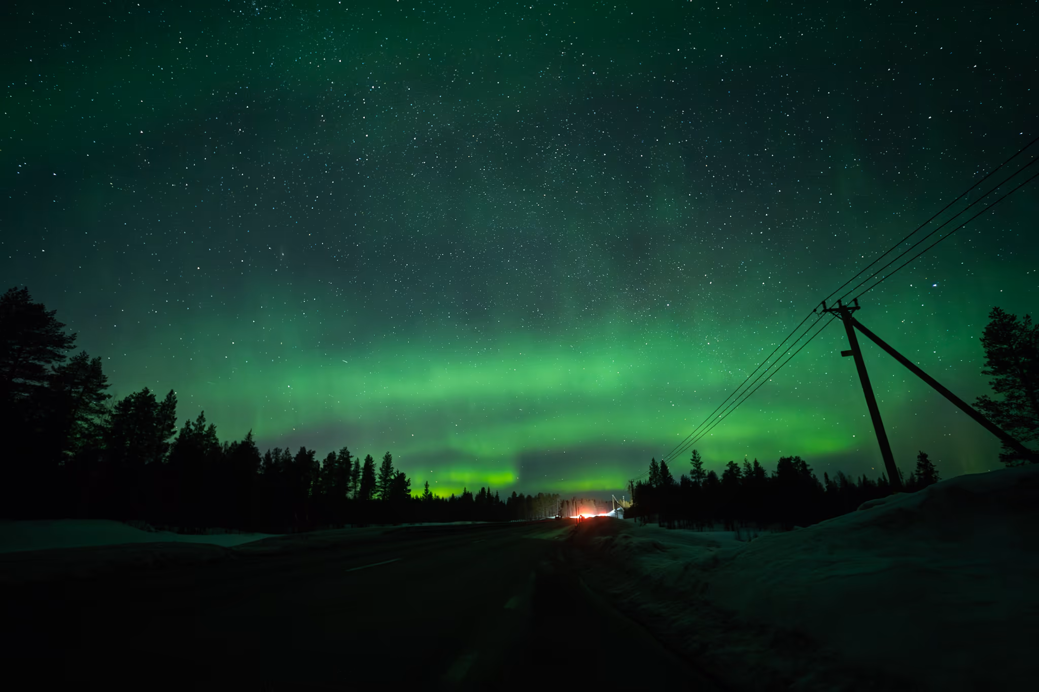 Foto reale di aurora da un tour Lapland Explorers