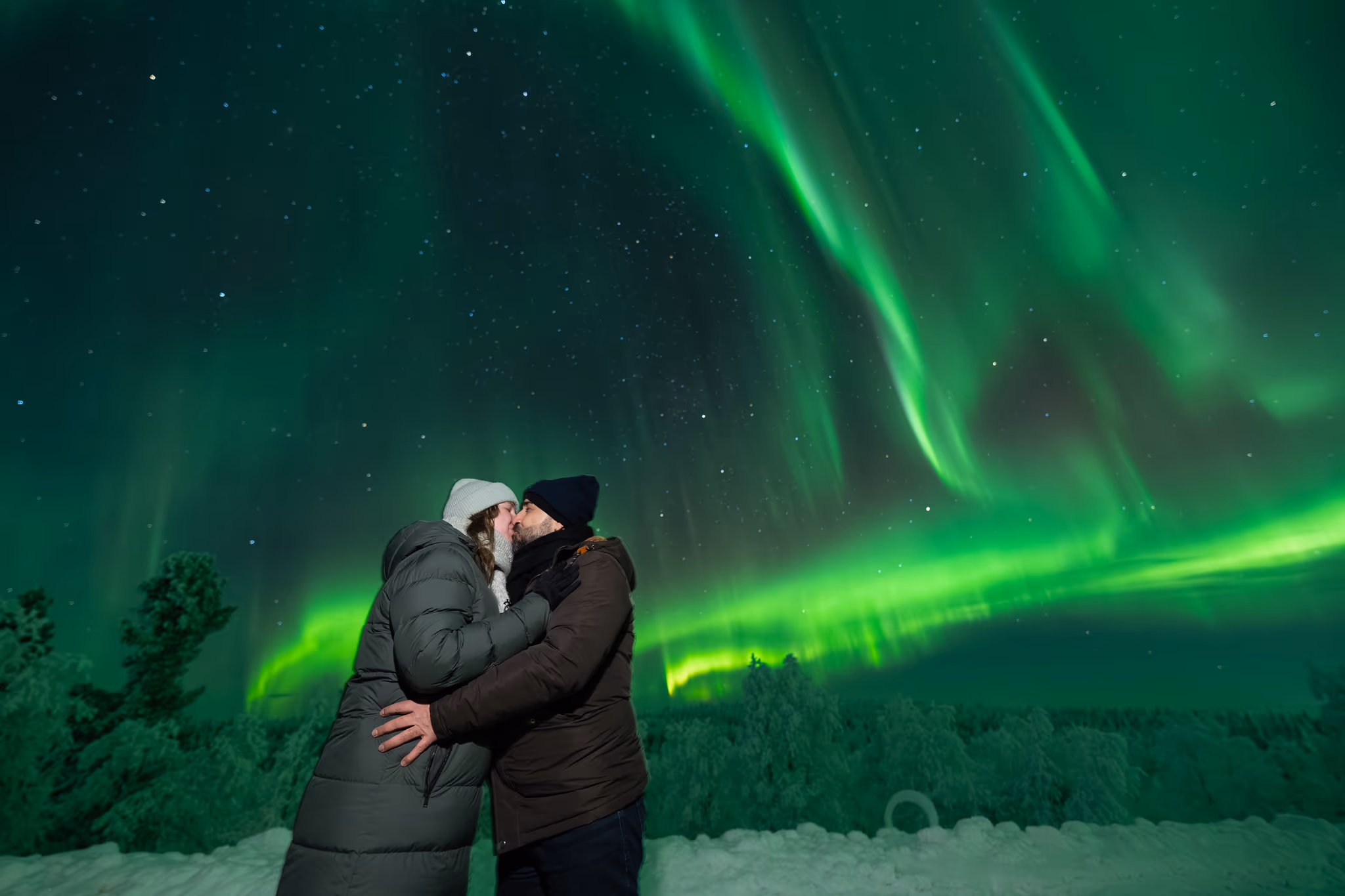 Foto reale di aurora da un tour Lapland Explorers
