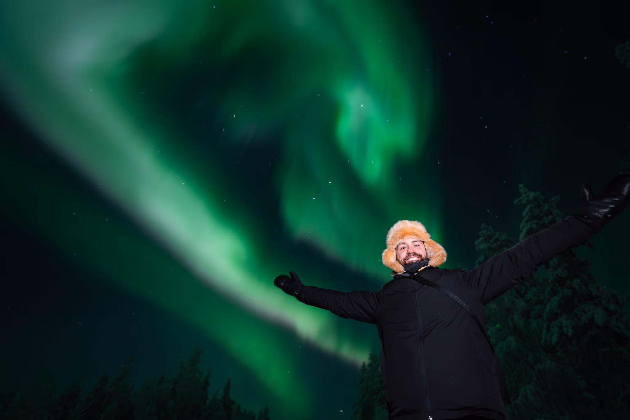Foto real de aurora de un tour de Lapland Explorers